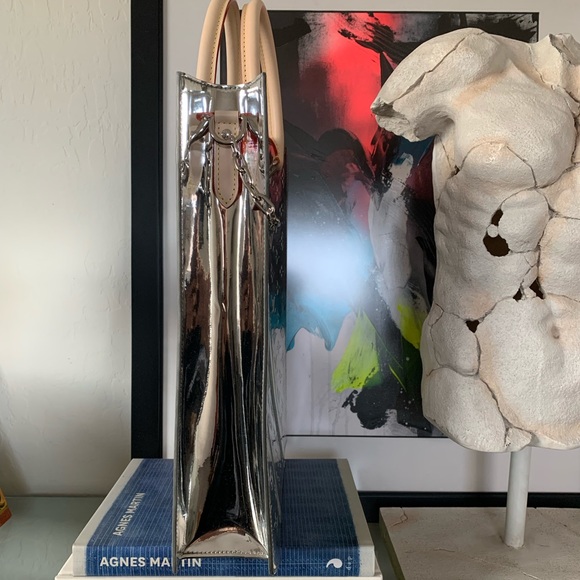 SOLD!!! NWT Louis Vuitton Men’s F/W 21-22 Mirror Sac Plat - Picture 9 of 16